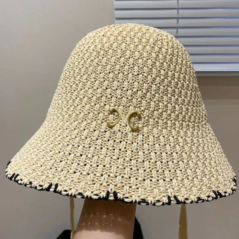 2024 Nuevo sombrero para mujer hueco pequeño fragante fragante sun sunshade diseñador diseñador clásico de empalme gorro de pesc