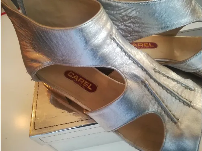 Carel Sandalias Plata 