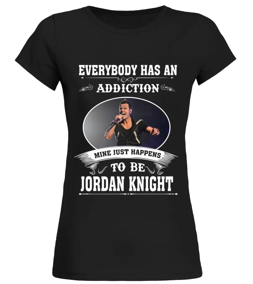 HAPPENS TO BE JORDAN KNIGHT Camiseta cuello redondo Mujer