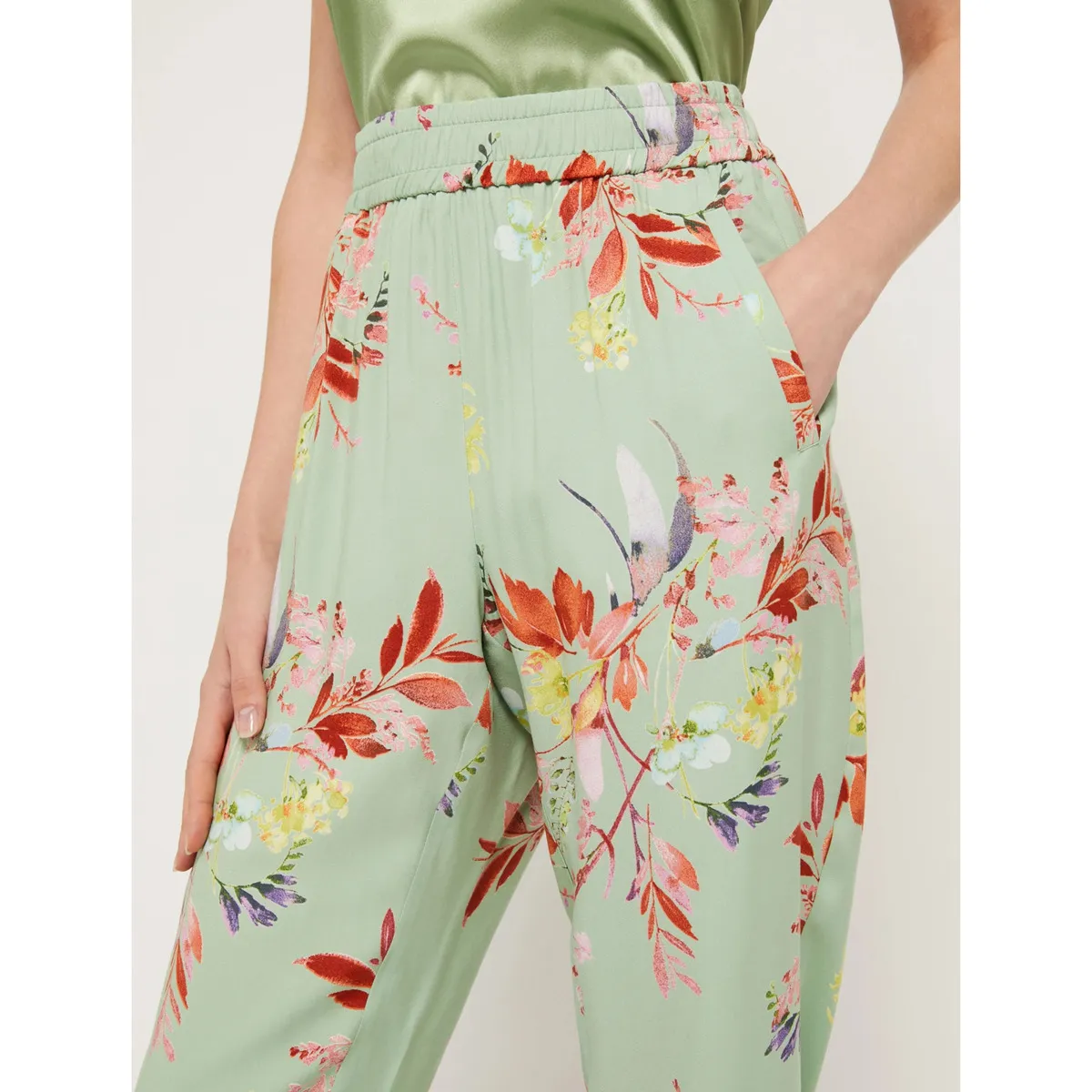 PANTALONI IN SABLE DI VISCOSA Art. ELISIR