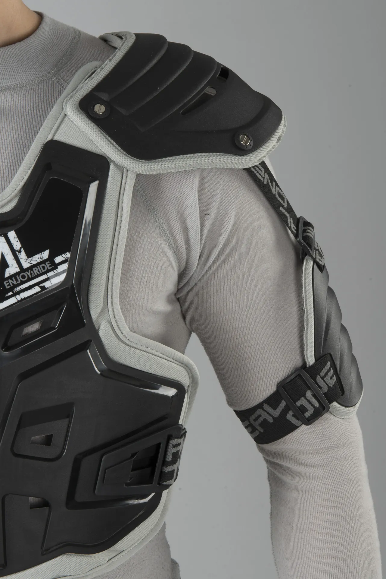 Peto O'Neal PXR Negro-Gris